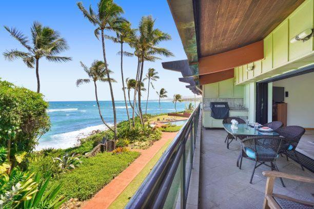 Luxury 2-Story Oceanfront Condo W/ Views & Pool Wailua  Exteriör bild
