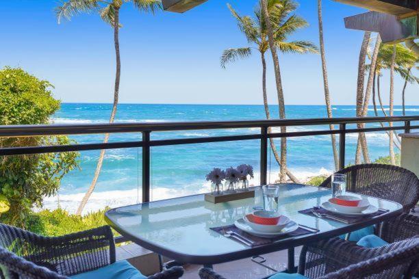 Luxury 2-Story Oceanfront Condo W/ Views & Pool Wailua  Exteriör bild